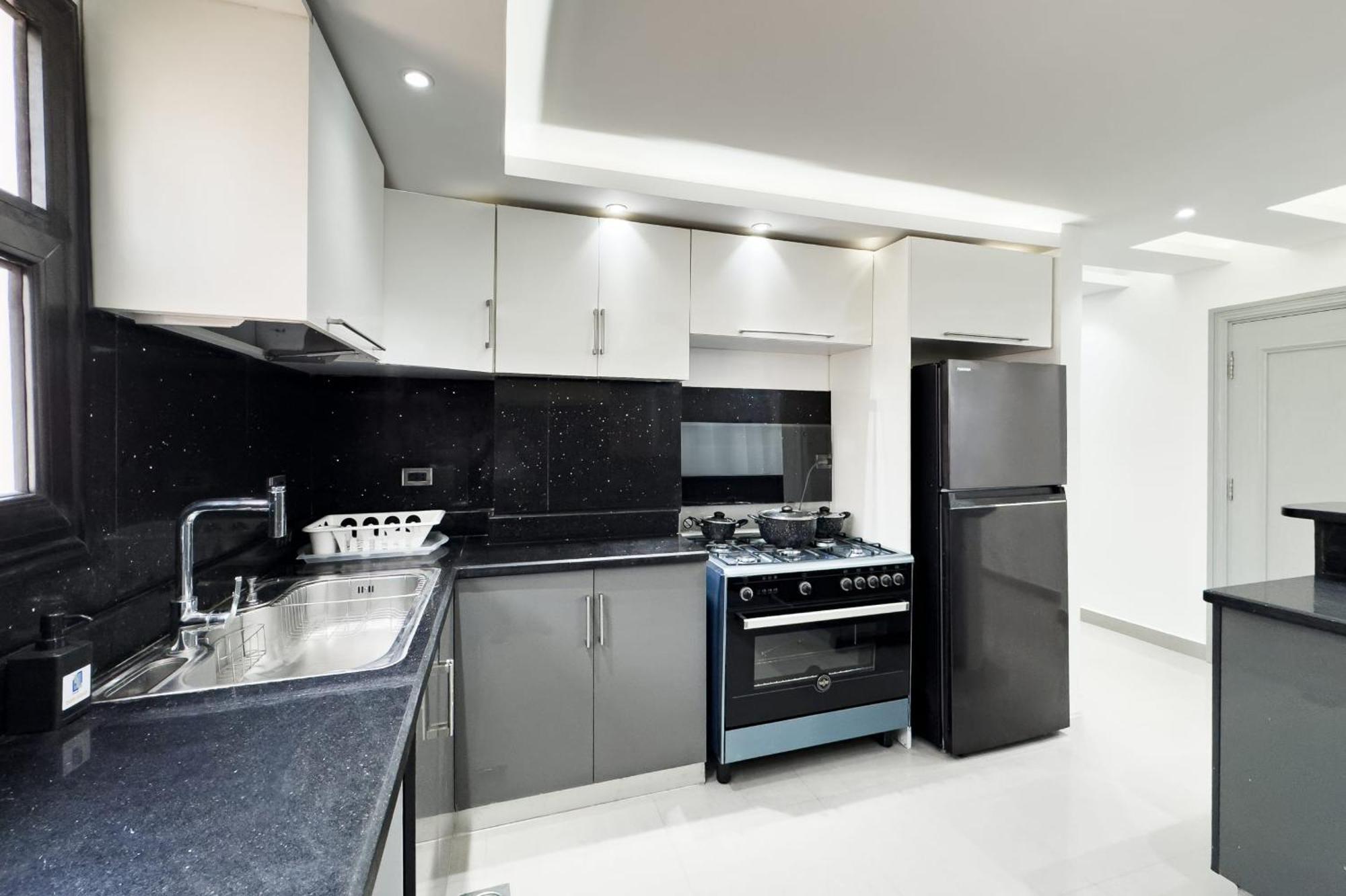 Apartment The Bold & Bright 3bdr 15 Min To Airport